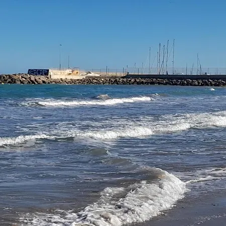 El Faro De Canet *